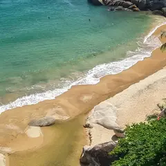 Praia de Ilhabela vista de cima
