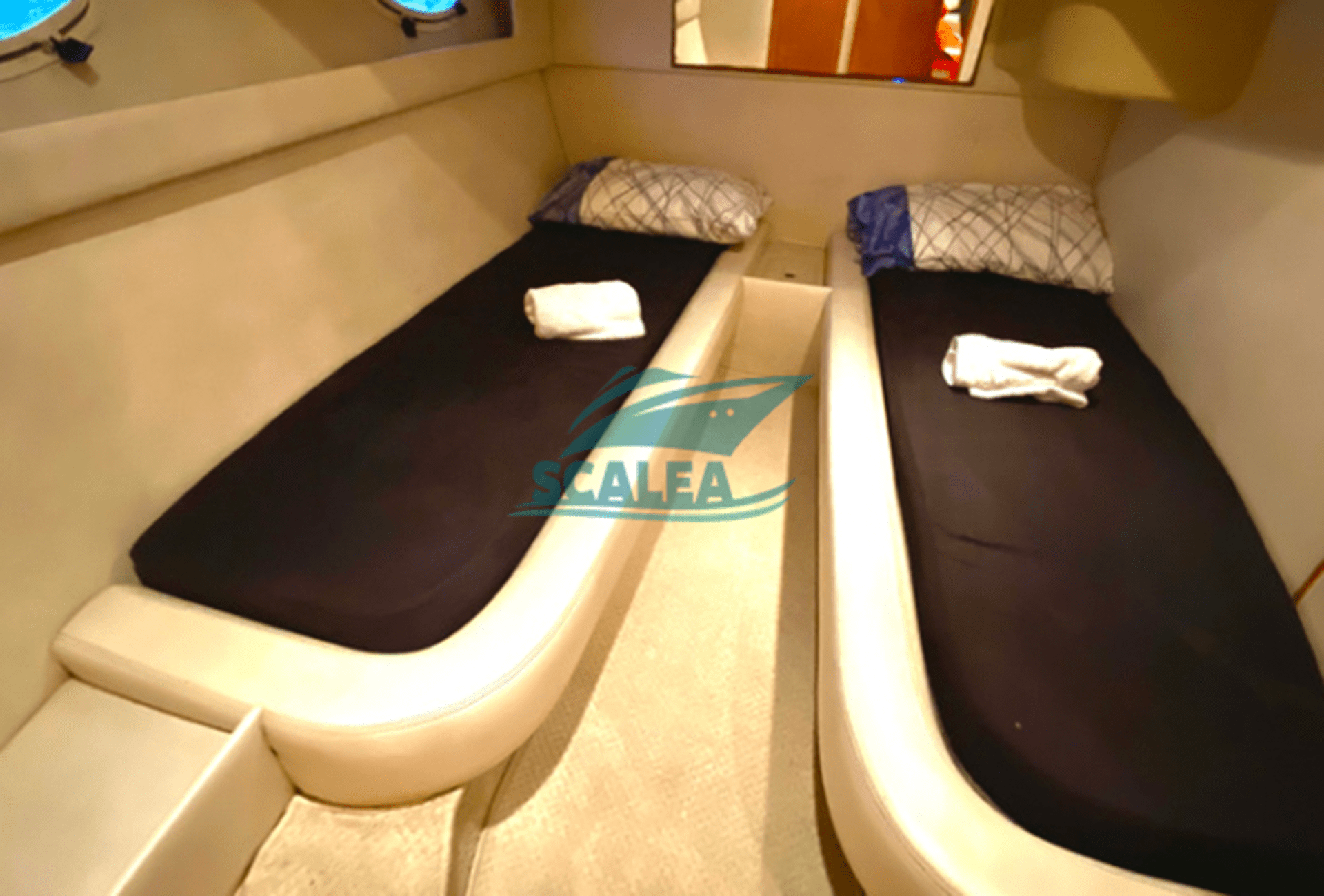 AZIMUT 380 FULL (11)