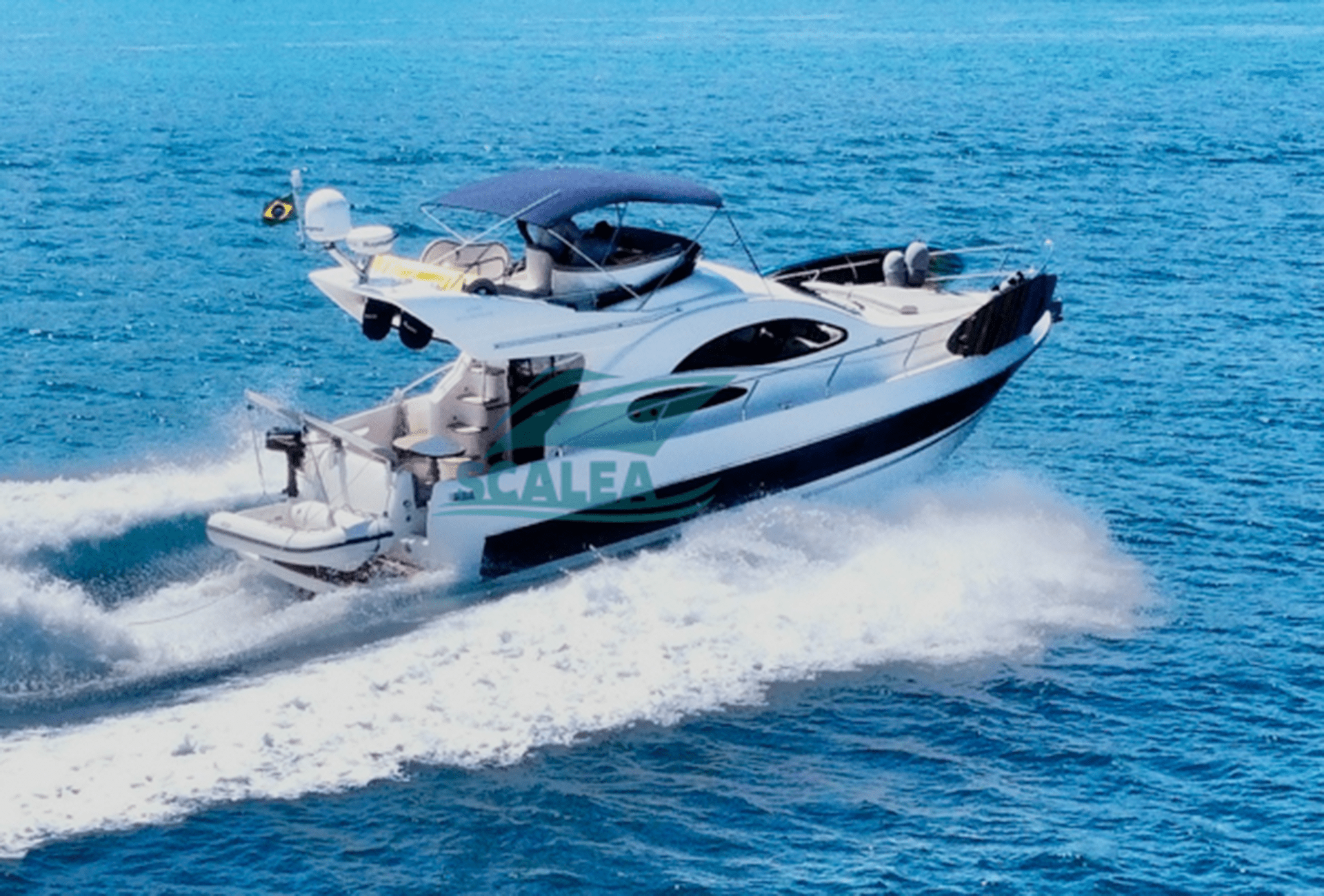 AZIMUT 380 FULL (4)