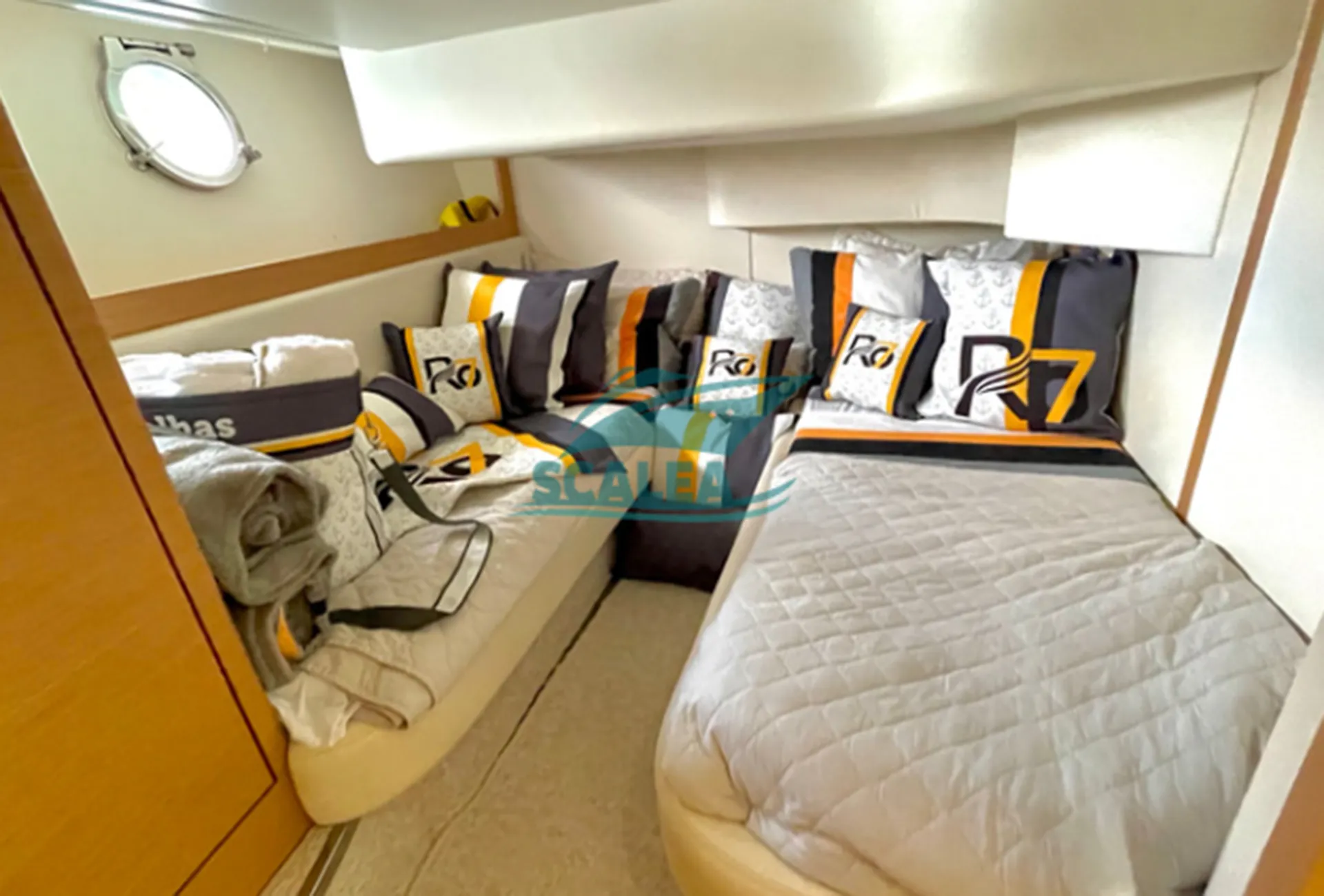 AZIMUT 43 (11)