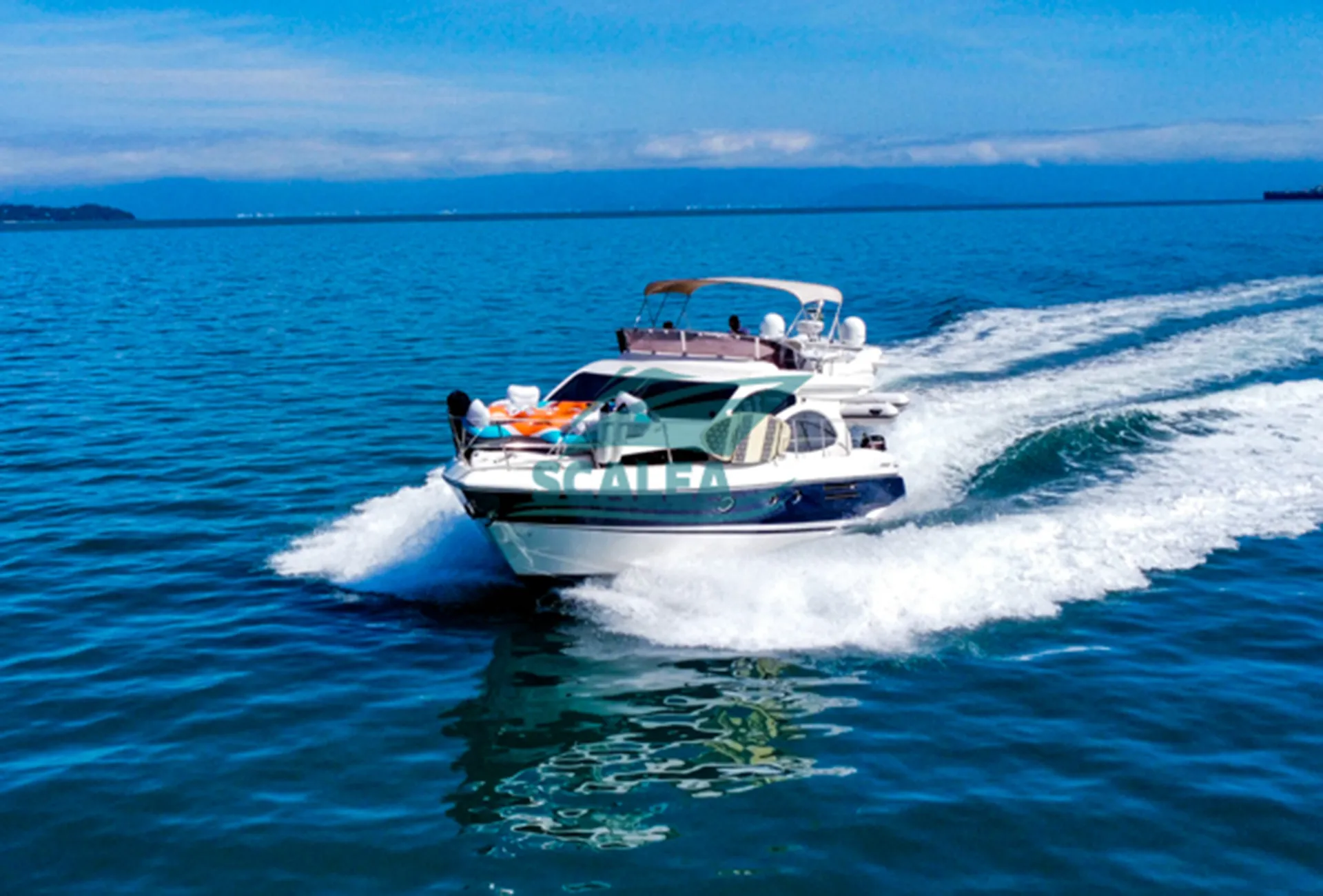 AZIMUT 50 (4)