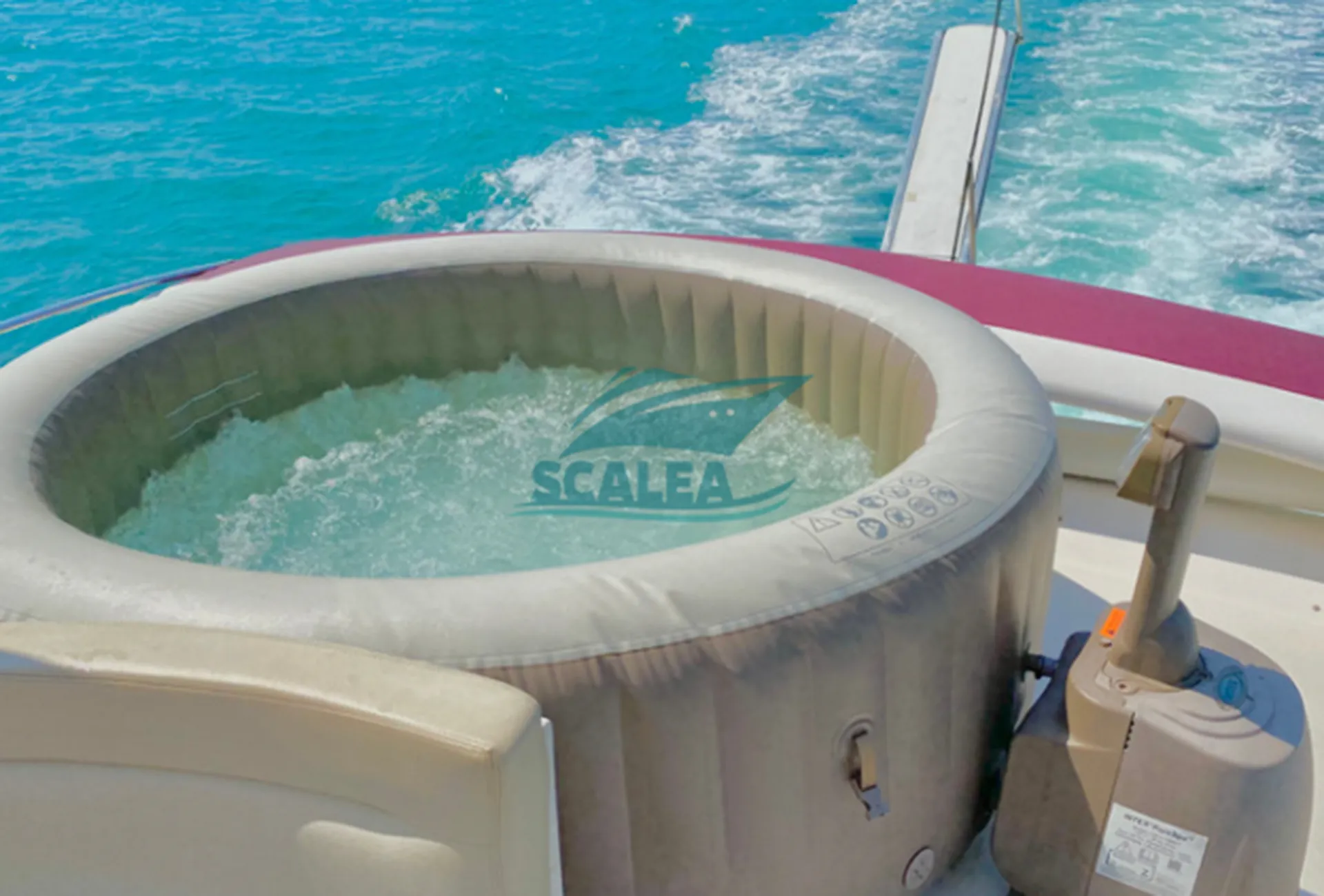 AZIMUT 76 (4)