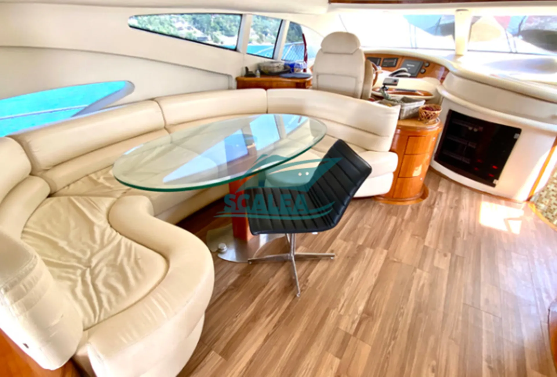 AZIMUT 76 (9)