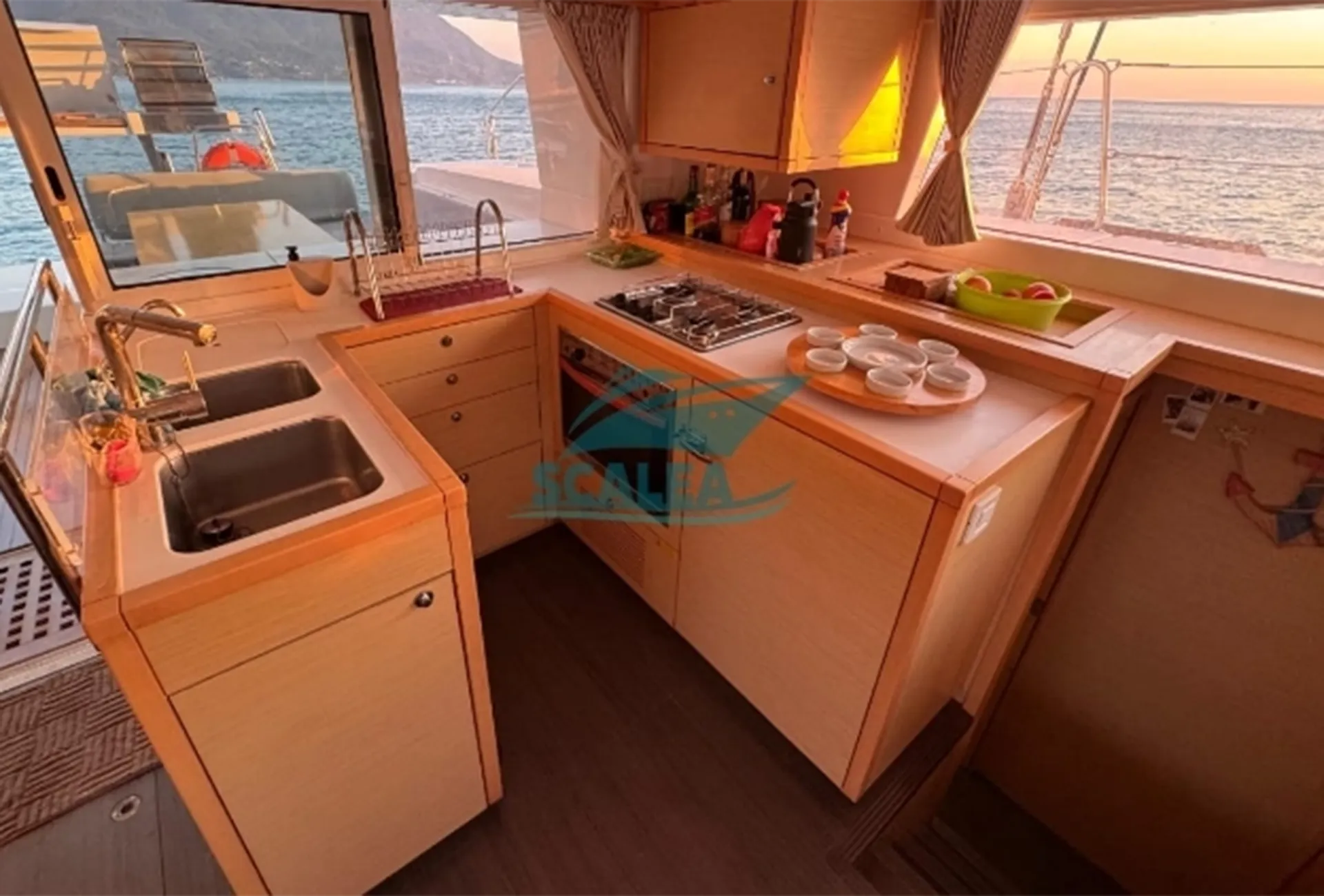 CATAMARA LAGOON 450 (14)