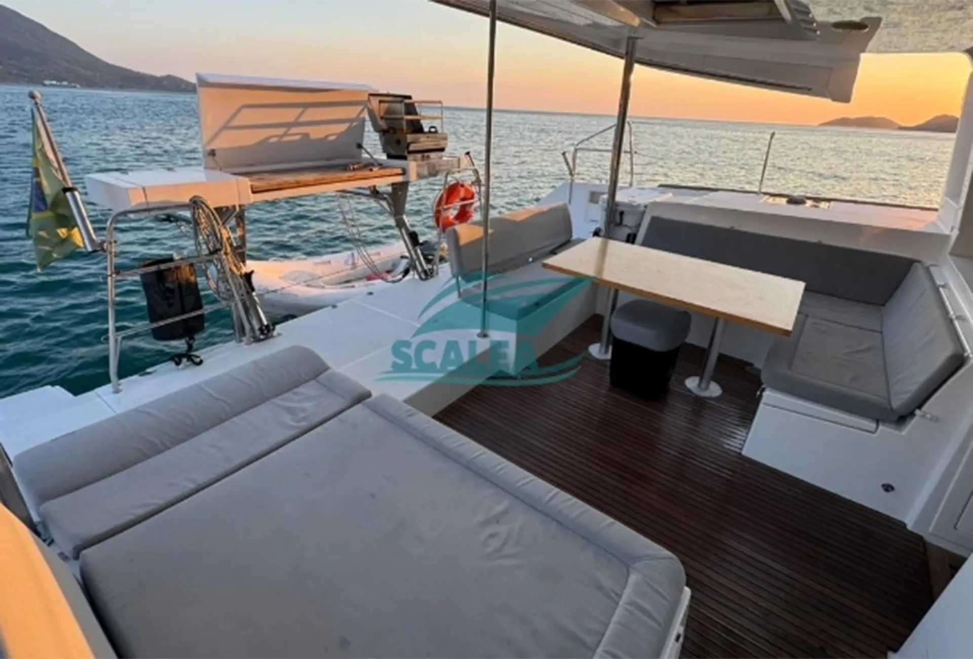 CATAMARA LAGOON 450 (5)