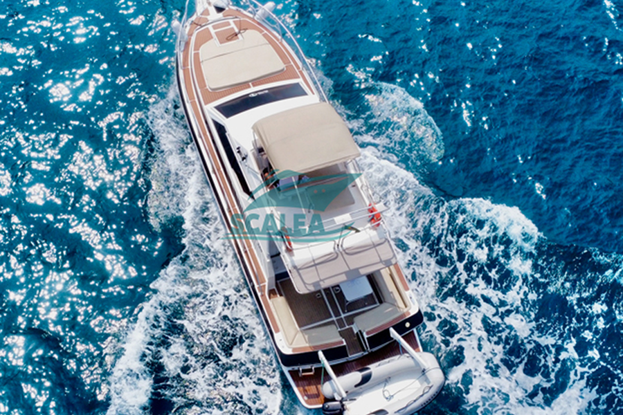 OCEANIC 36-1 FERRARA (3)